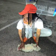 Ascolta DreadHead Scotty, guarda video musicali, leggi la biografia, vedi le date del tour & altro!