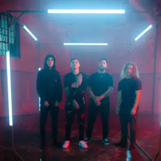 A Way Out सुनें, म्यूज़िक वीडियो देखें, बायो पढ़ें, दौरे की तारीखें और बहुत कुछ देखें!