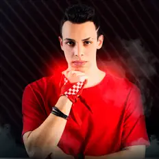 Escucha a CØRTEZ, mira videos musicales, lee su biografía, consulta las fechas de las gira y más.