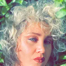 Listen to Ainslie Allen, watch music videos, read bio, see tour dates & more!