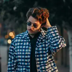 ABEL सुनें, म्यूज़िक वीडियो देखें, बायो पढ़ें, दौरे की तारीखें और बहुत कुछ देखें!