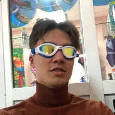 TSC을(를) 듣고, 뮤직 비디오를 보고, 약력을 읽고, 투어 일정 등을 확인하세요!