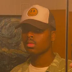 聆聽 Seph Pablo、觀看音樂影片、閱讀小傳、查看巡演日期等！