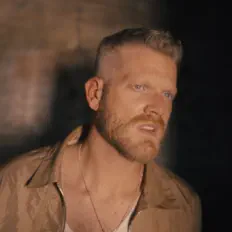 Listen to Scott Hoying, watch music videos, read bio, see tour dates & more!