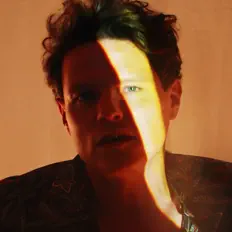 Ouve Jonny Lucas, vê vídeos de música, lê a biografia, vê as datas da digressão e muito mais!