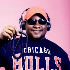 聆聽 Nizhe DeSoul、觀看音樂影片、閱讀小傳、查看巡演日期等！