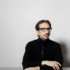 Dengarkan Mauro Arrighi, tonton video musik, baca bio, lihat tanggal tur & lainnya!