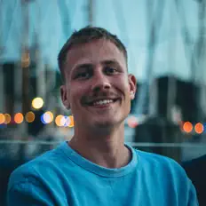 Écoutez Philip Mahler, regardez des vidéoclips, lisez la biographie, consultez les dates de tournée et plus encore !