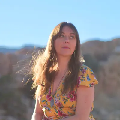 Listen to Elena Degl'Innocenti, watch music videos, read bio, see tour dates & more!