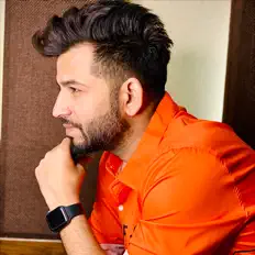 Ακούστε περιεχόμενο από Jay K, παρακολουθήστε μουσικά βίντεο, διαβάστε το βιογραφικό, δείτε ημερομηνίες περιοδείας, και πολλά ακόμη!