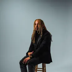 Ouça Dblair, assista a videoclipes, leia a biografia, veja as datas das turnês e mais!
