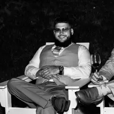 Posłuchaj wykonawcy Flizzity Fluent, obejrzyj teledyski, przeczytaj biografię, zobacz daty tras koncertowych i nie tylko!