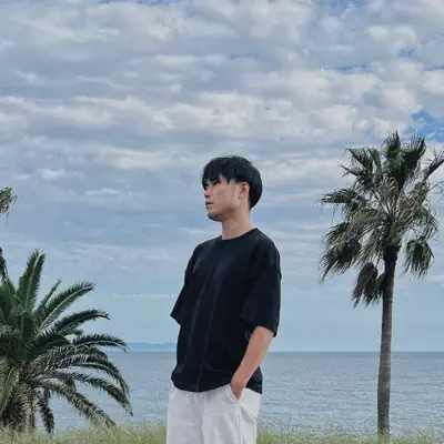 Listen to Fumoto Kuroki, watch music videos, read bio, see tour dates & more!