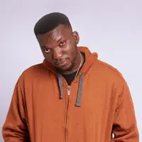 Escucha a undefined, mira videos musicales, lee su biografía, consulta las fechas de las gira y más.