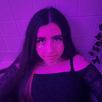 Listen to Leah Barrientos, watch music videos, read bio, see tour dates & more!