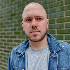 Ouça Kyle Louis, assista a videoclipes, leia a biografia, veja as datas das turnês e mais!