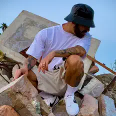 Listen to Dazer Daze, watch music videos, read bio, see tour dates & more!