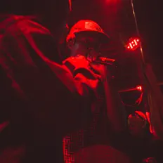 Ακούστε περιεχόμενο από Advil, παρακολουθήστε μουσικά βίντεο, διαβάστε το βιογραφικό, δείτε ημερομηνίες περιοδείας, και πολλά ακόμη!