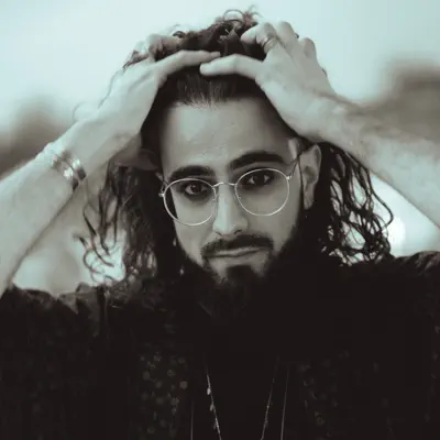Listen to Robin Antunes, watch music videos, read bio, see tour dates & more!
