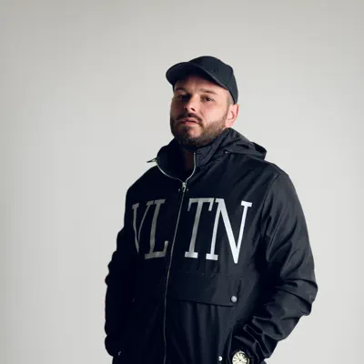 Listen to Arli, watch music videos, read bio, see tour dates & more!
