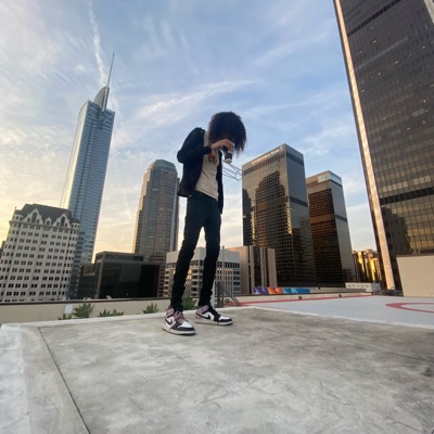 Listen to AuraGold, watch music videos, read bio, see tour dates & more!