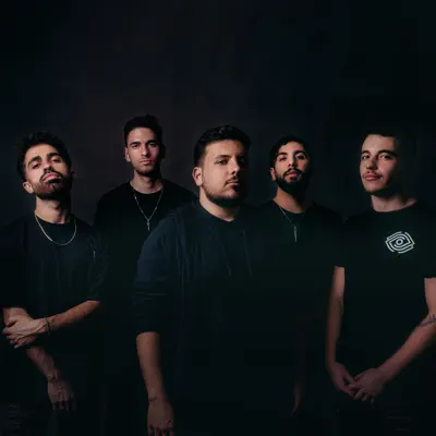 Listen to AndrelamusiA, watch music videos, read bio, see tour dates & more!