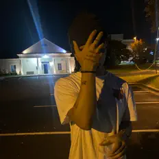 收听 Vonn2k、观看音乐视频、阅读小传、查看巡演日期等 ！