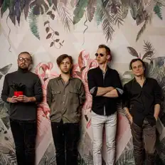 Listen to Малбик, watch music videos, read bio, see tour dates & more!