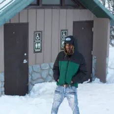 Yonderly dinle, müzik videolarını izle, biyografisini oku, tur tarihlerini ve daha fazlasını gör!