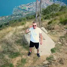 Swiezy: песни, клипы, биография, даты выступлений и многое другое.