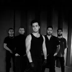 Ascolta Black International, guarda video musicali, leggi la biografia, vedi le date del tour & altro!
