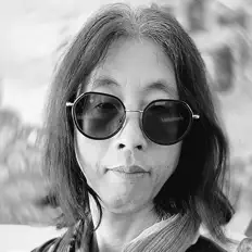 Luister naar Daniel Heo Horizonhighway, bekijk muziekvideo's, lees de bio, bekijk de tourdata, en meer!