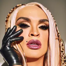 收听 Paris King、观看音乐视频、阅读小传、查看巡演日期等 ！