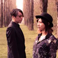 聆聽 undefined、觀看音樂影片、閱讀小傳、查看巡演日期等！
