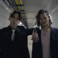 聆聽 合近所Rich、觀看音樂影片、閱讀小傳、查看巡演日期等！