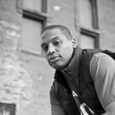 Escucha a King Jus, mira videos musicales, lee su biografía, consulta las fechas de las gira y más.