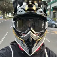 Dengarkan undefined, tonton video musik, baca bio, lihat tanggal tur & lainnya!