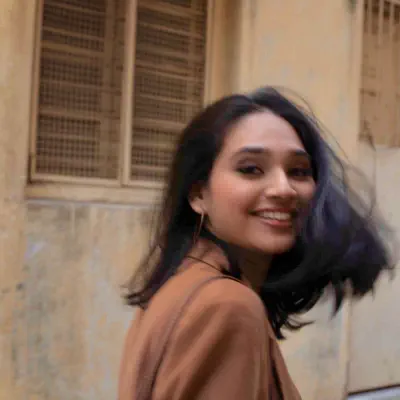 Listen to Nida, watch music videos, read bio, see tour dates & more!