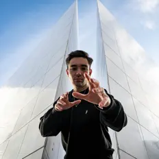 收听 Terminal Trax、观看音乐视频、阅读小传、查看巡演日期等 ！