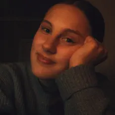 Listen to Emilia Sjöholm, watch music videos, read bio, see tour dates & more!