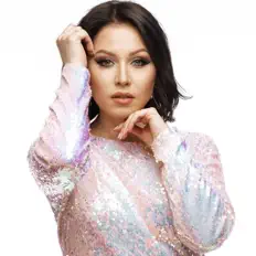 Irina Shine dinle, müzik videolarını izle, biyografisini oku, tur tarihlerini ve daha fazlasını gör!