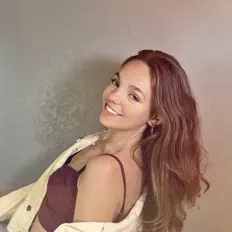 Dengarkan Rylee Siegel, tonton video musik, baca bio, lihat tanggal tur & lainnya!