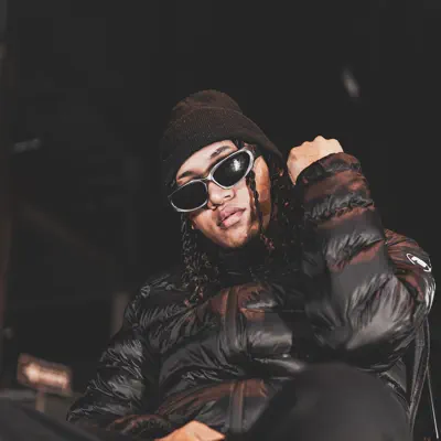 Listen to Jeanki, watch music videos, read bio, see tour dates & more!