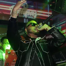 Listen to Mic Vee the Artist, watch music videos, read bio, see tour dates & more!