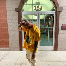 Escucha a txugazeois, mira videos musicales, lee su biografía, consulta las fechas de las gira y más.