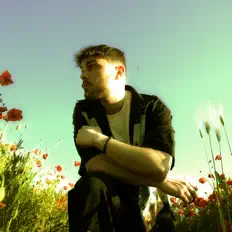 聆聽 Brunè、觀看音樂影片、閱讀小傳、查看巡演日期等！