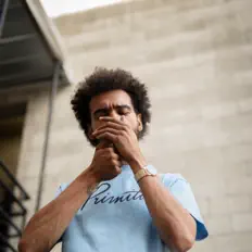 收听 Zaydalibra、观看音乐视频、阅读小传、查看巡演日期等 ！