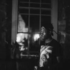 聆聽 A.K.A Prince、觀看音樂影片、閱讀小傳、查看巡演日期等！