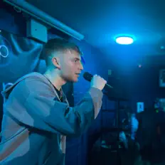 Polar Lenny: песни, клипы, биография, даты выступлений и многое другое.