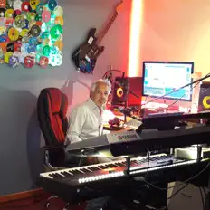 Didier LESTER dinle, müzik videolarını izle, biyografisini oku, tur tarihlerini ve daha fazlasını gör!